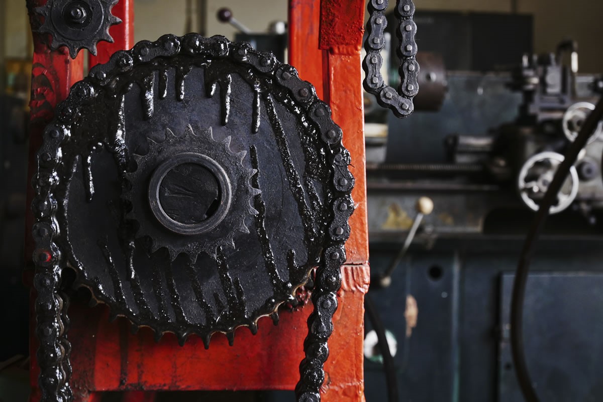 Ultimate Guide to Degreasers & Precision Cleaners Chemtronics